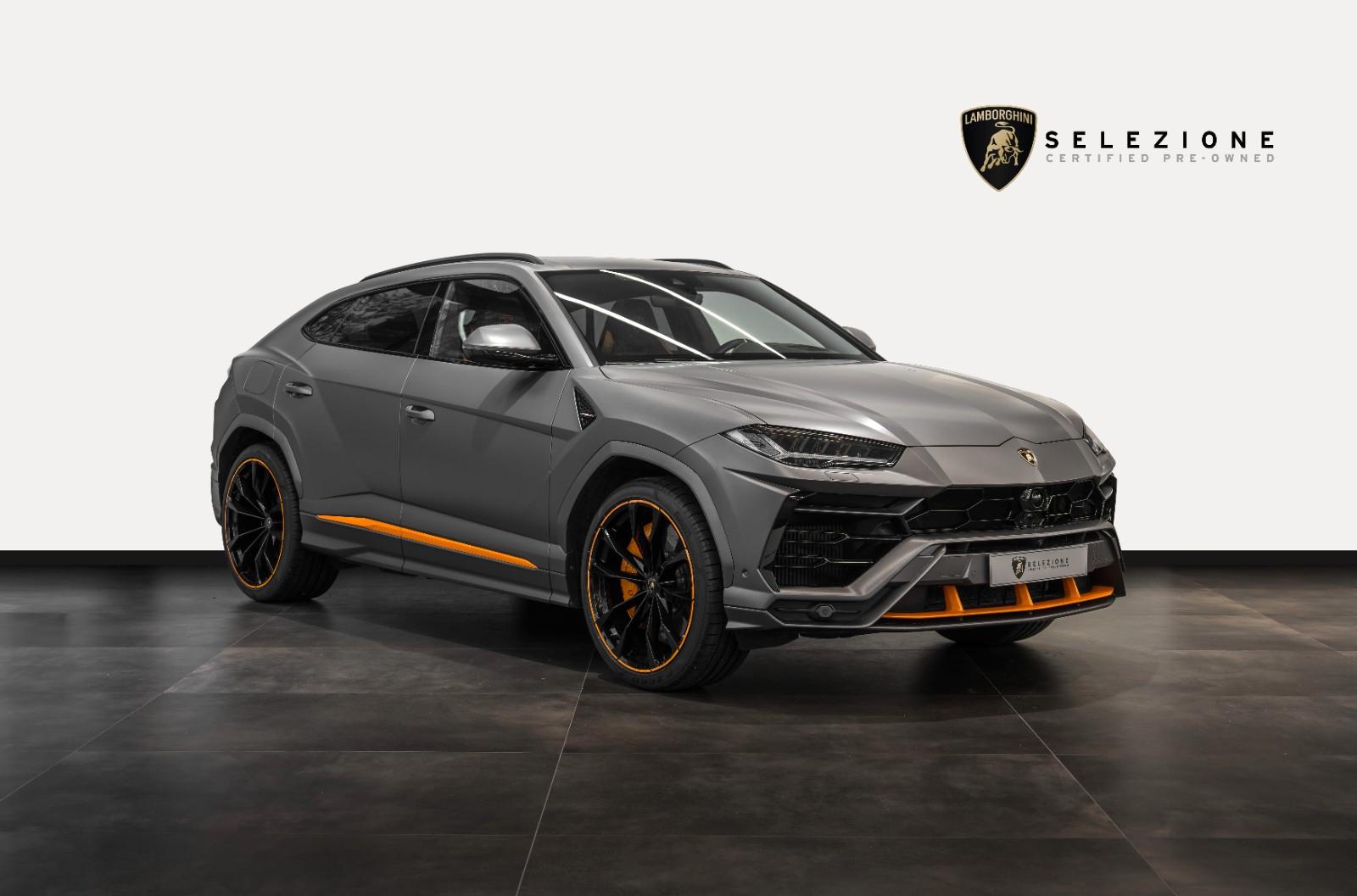 Lamborghini Urus Graphite Capsule