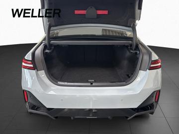 2023 BMW I5 缩略图 17