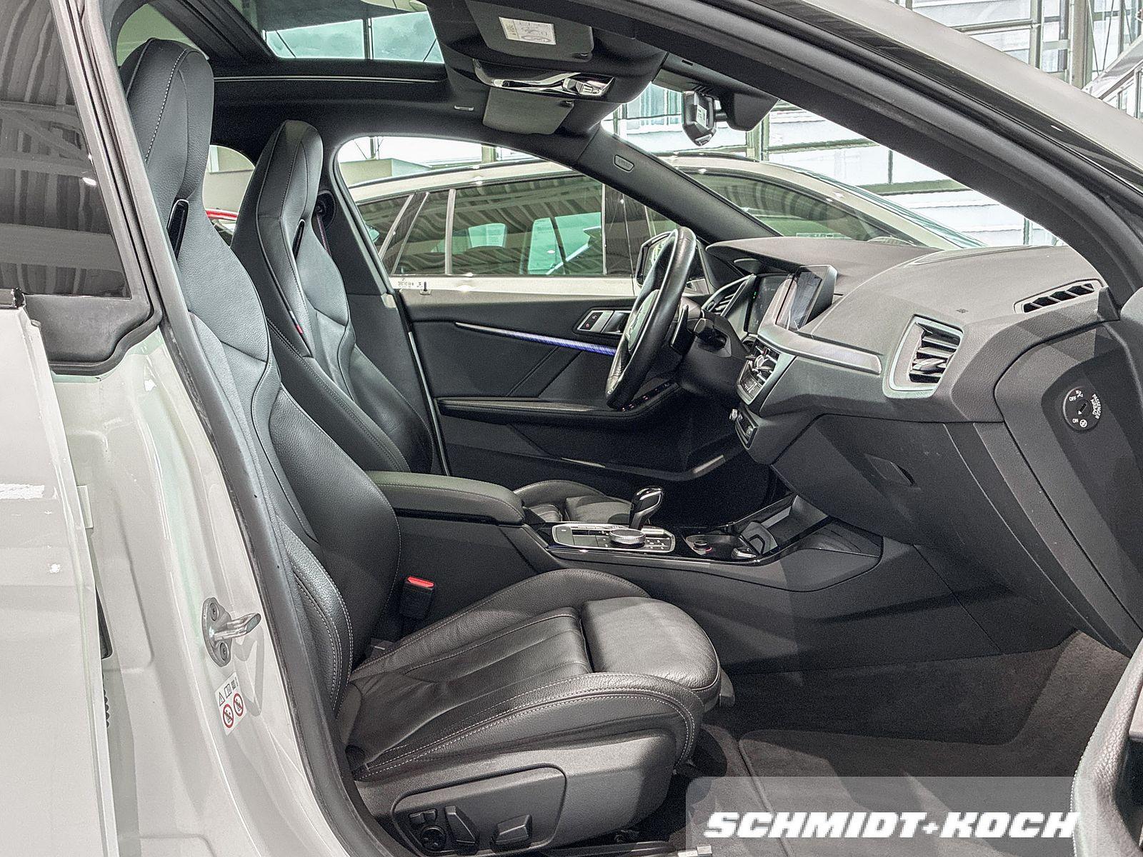 BMW M235i Gran Coupé xDrive AT Steptronic PANO