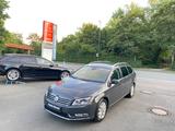 Volkswagen Passat Variant 2.0 TDI BMT AHK XENON NAVI - Volkswagen Passat aus 2014