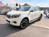 Nissan Navara NP300 Tekna King Cab 4x4 *Scheckheft* - Nissan Navara: Tekna