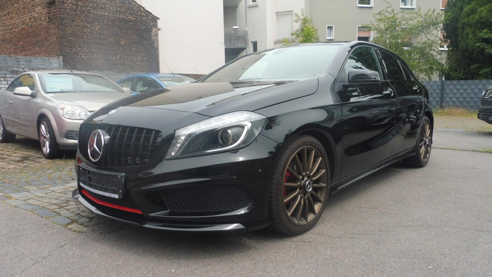 Mercedes-Benz A 180 BlueEfficiency Automatik AMG Line