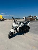 Kawasaki Z750 weiß ABS - KAWASAKI STREETFIGHTER