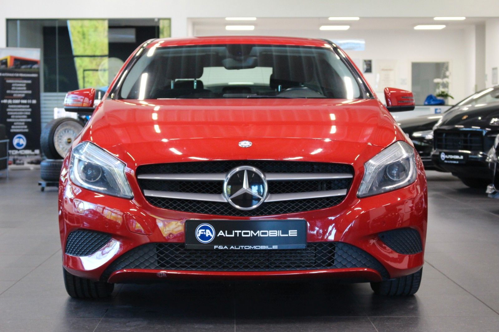 Fahrzeugabbildung Mercedes-Benz A 200 CDI *Bi-Xenon*PDC Navi