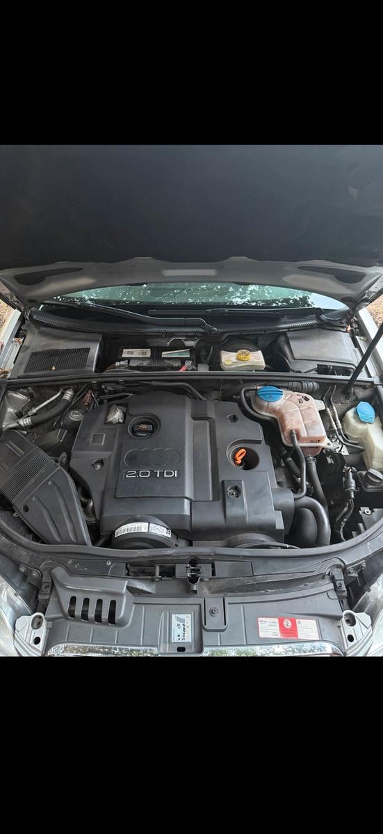 Audi A4 2005 — photo 11