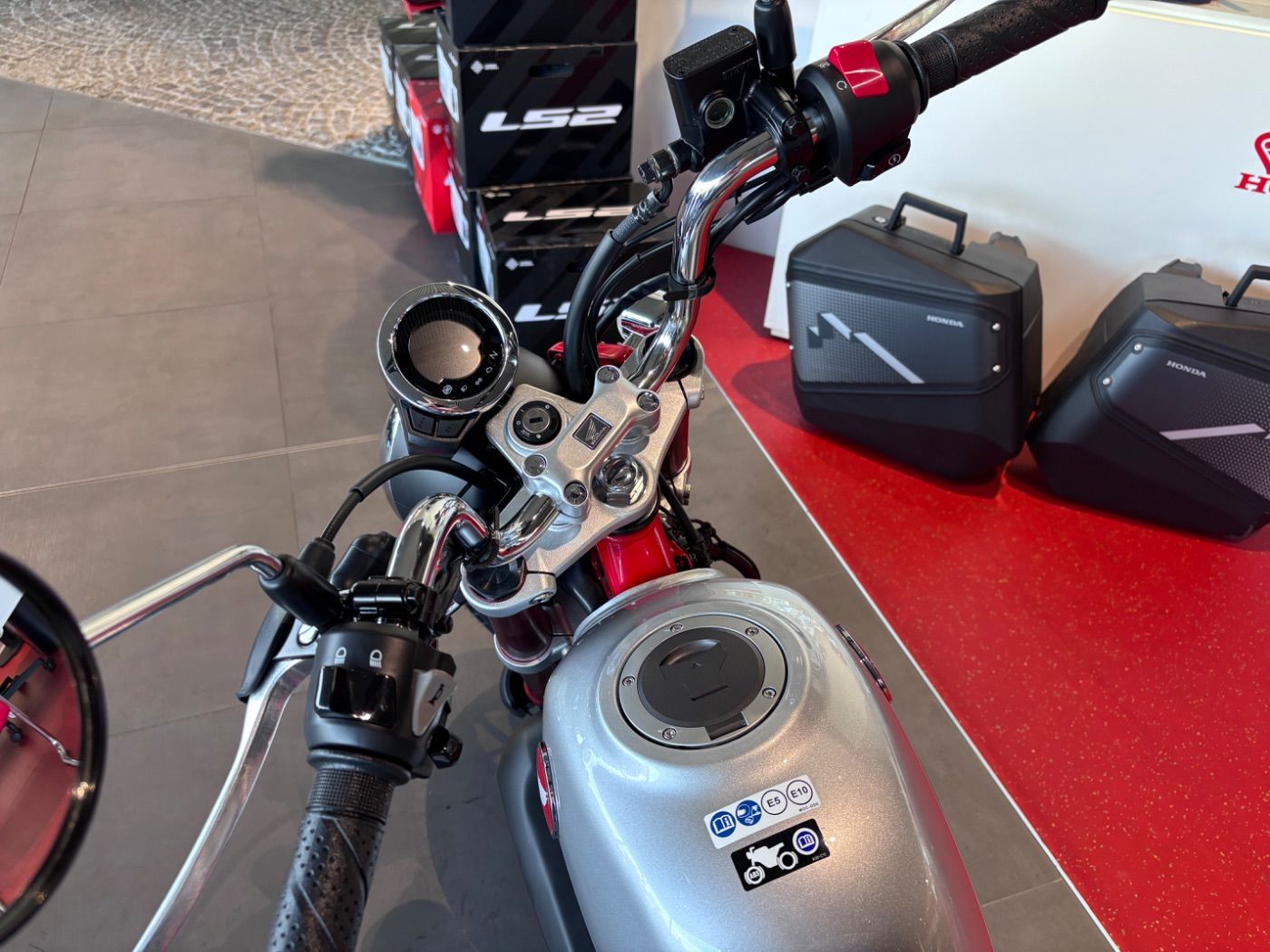 Fahrzeugabbildung Honda Z 125 Monkey 2026, sofort verfügbar, 6 Jahre Ga.