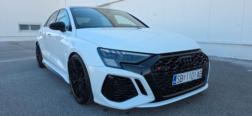 Image of Audi RS3