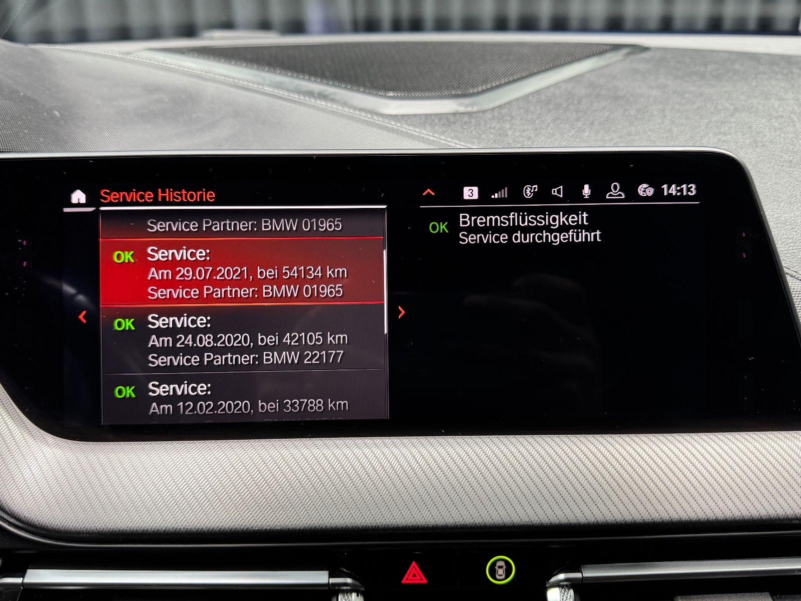 Fahrzeugabbildung BMW M135 i xDrive|H/K|NAVI|ACC|HEAD-UP|SPORTSITZE|