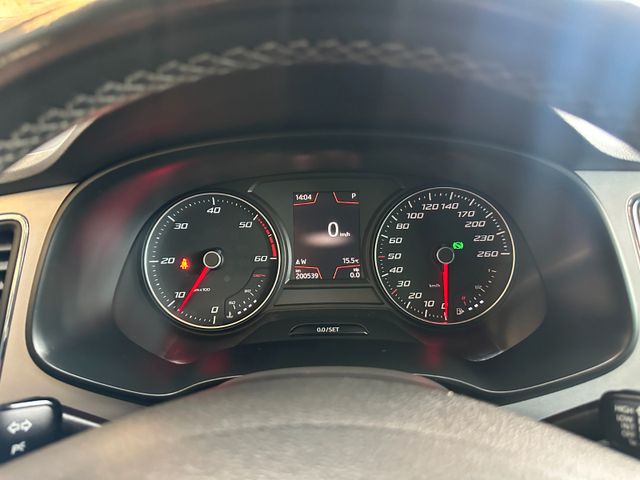 Seat Leon ST Style *TÜV*AHK*Klima*Navi*Spurhalte*