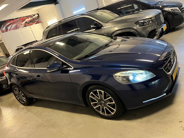 Volvo V40 2.0 D4 Ocean Race Leder Pano Memory Clima Fu