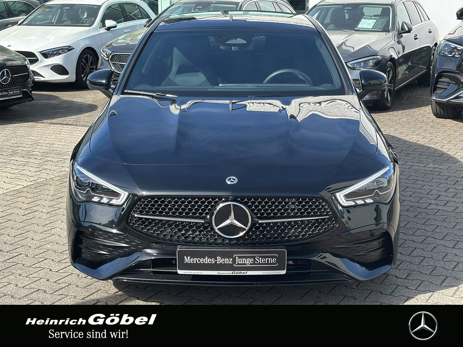 Fahrzeugabbildung Mercedes-Benz CLA 200 AMG*KEYSLESS*APPLE-CARPALY*AMBIENTEBEL