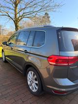 Volkswagen VW Touran Highline 1.5 TSI DSG 150PS | 1.Hand |  - VW Touran von privat