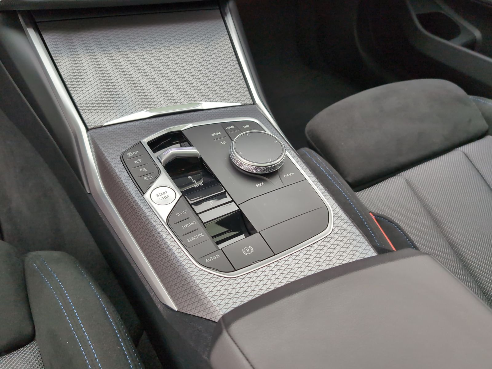 BMW 330 - Bild 14