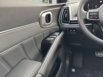 Kia SORENTO PE 2.2D AWD PLATINUM *7-SITZ*PANO*BOSE*