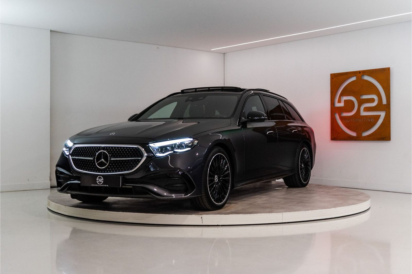 Mercedes-Benz E 300 Estate e Premium+ AMG 313PK | Burmester |