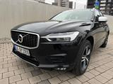 Volvo XC60 D4 AWD R Design Geartronic R Design - Volvo XC60 Gebrauchtwagen in Stuttgart