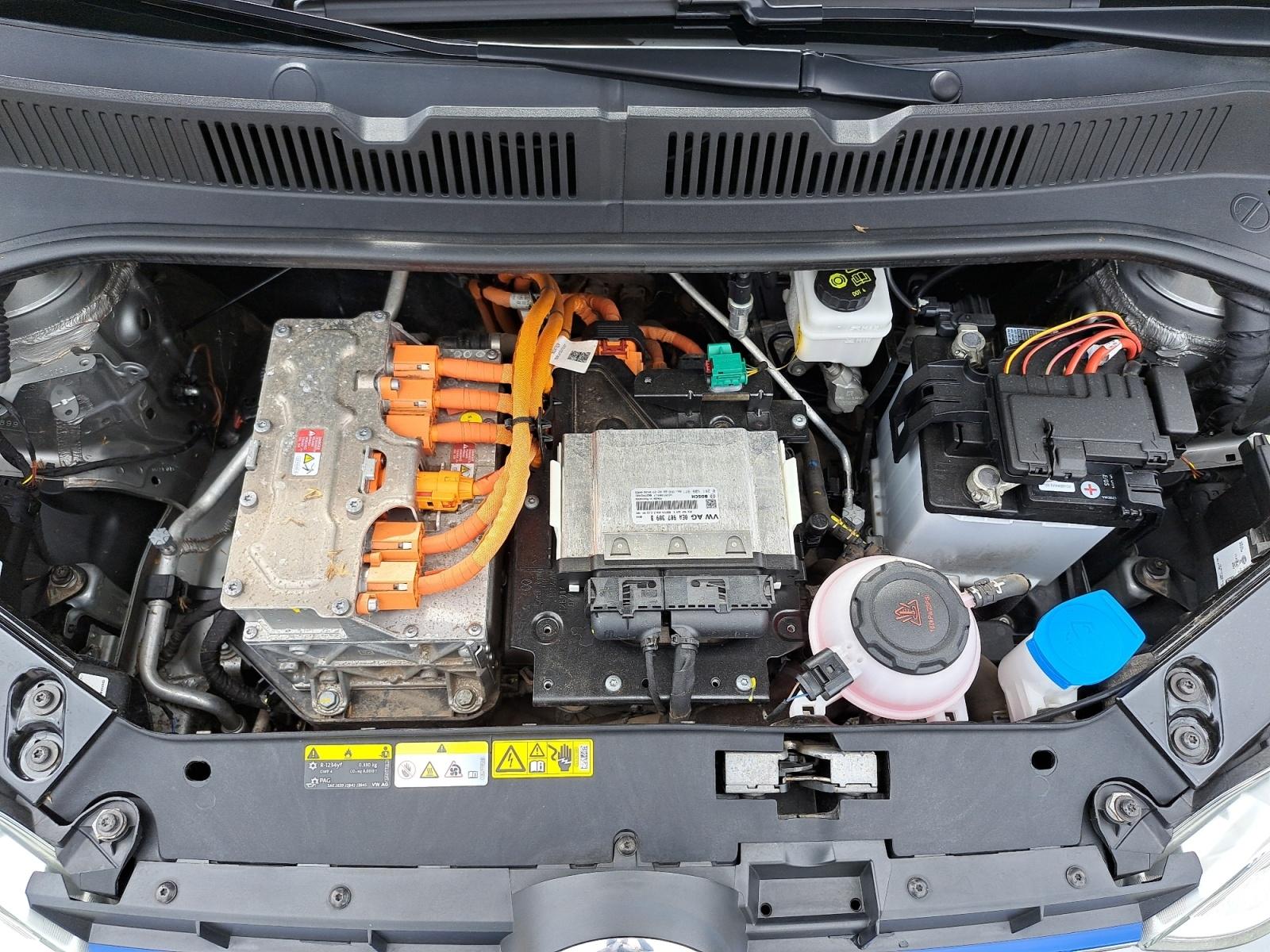 Volkswagen e-up! Style "Plus" 3,99% CCS 15"LM TEL DAB SHZ