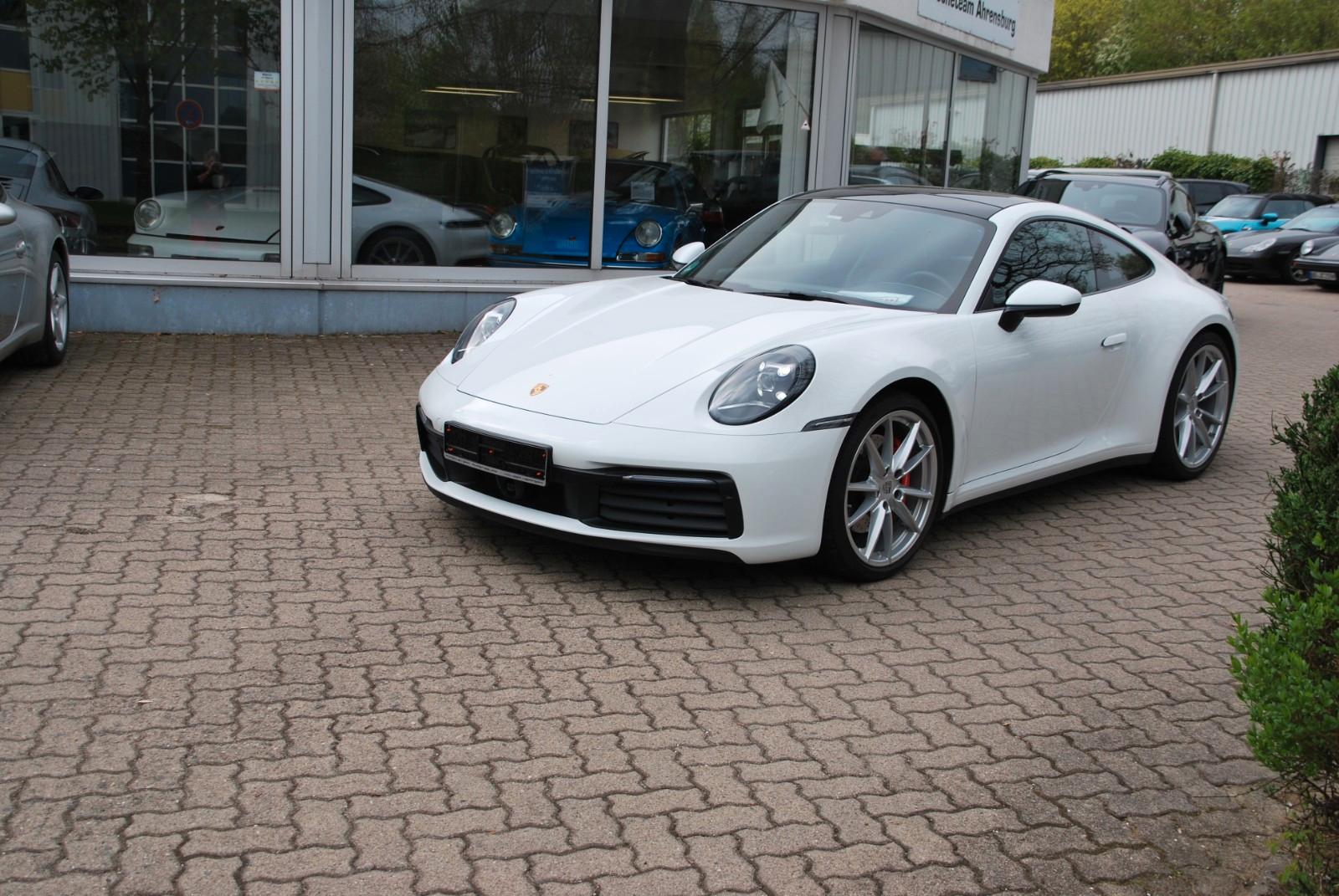 Porsche 992 carrera 4S Coupe /Approved 09/26