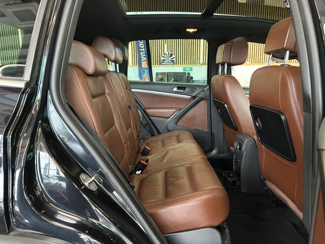 Volkswagen Tiguan Sport & Style 4Motion *2. Hand*Klima*PDC*