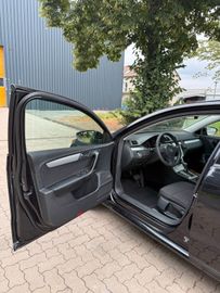 Volkswagen Passat - 8