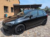 BMW 220 Active Tourer 220d - - BMW 220 Active Tourer von privat