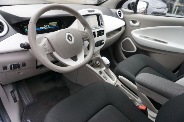 Zoe Life Z.E. 40 COMFORT NAVI Mietbatterie