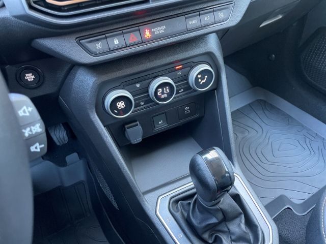 Fahrzeugabbildung Dacia Jogger 1.6 Hybrid 140 Extreme+ Autom. 7-Sitzer,