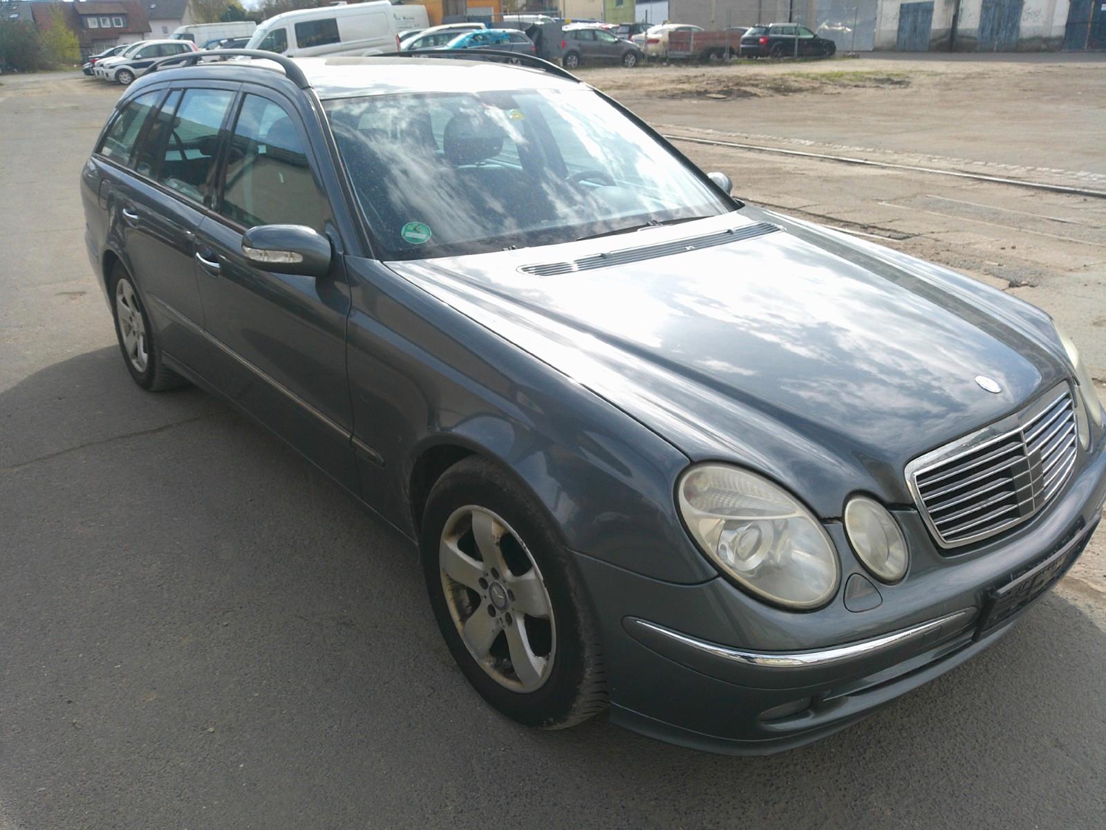 Mercedes-Benz E 320 CDI T AVANTGARDE
