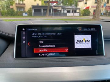 Fahrzeugabbildung BMW X6 M50d*360°Kam*ShadowLine*DrivingAssistent*