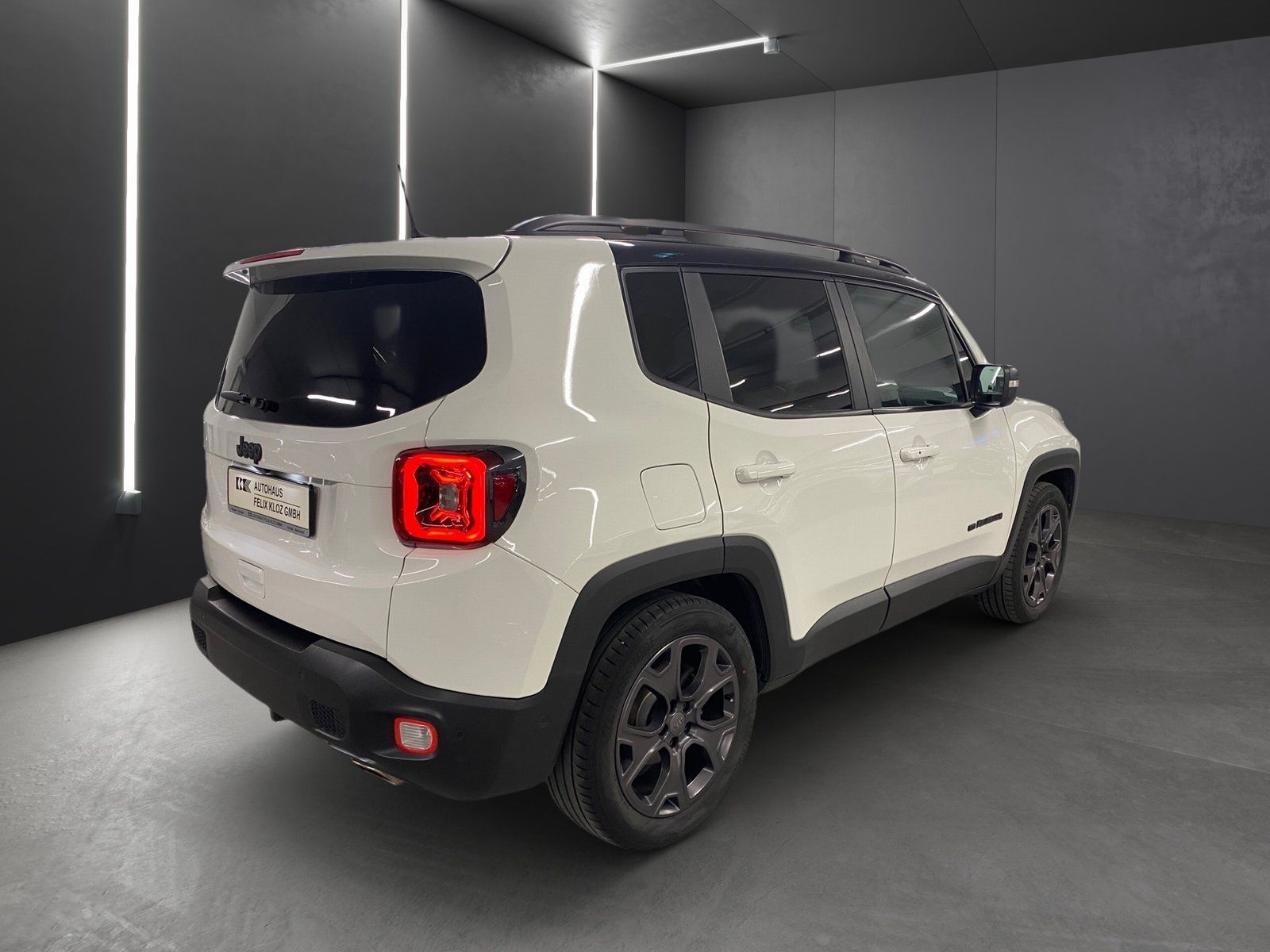 Fahrzeugabbildung Jeep Renegade 1.3 T-GDI 80th Anniversary*AHK*LED*PDC