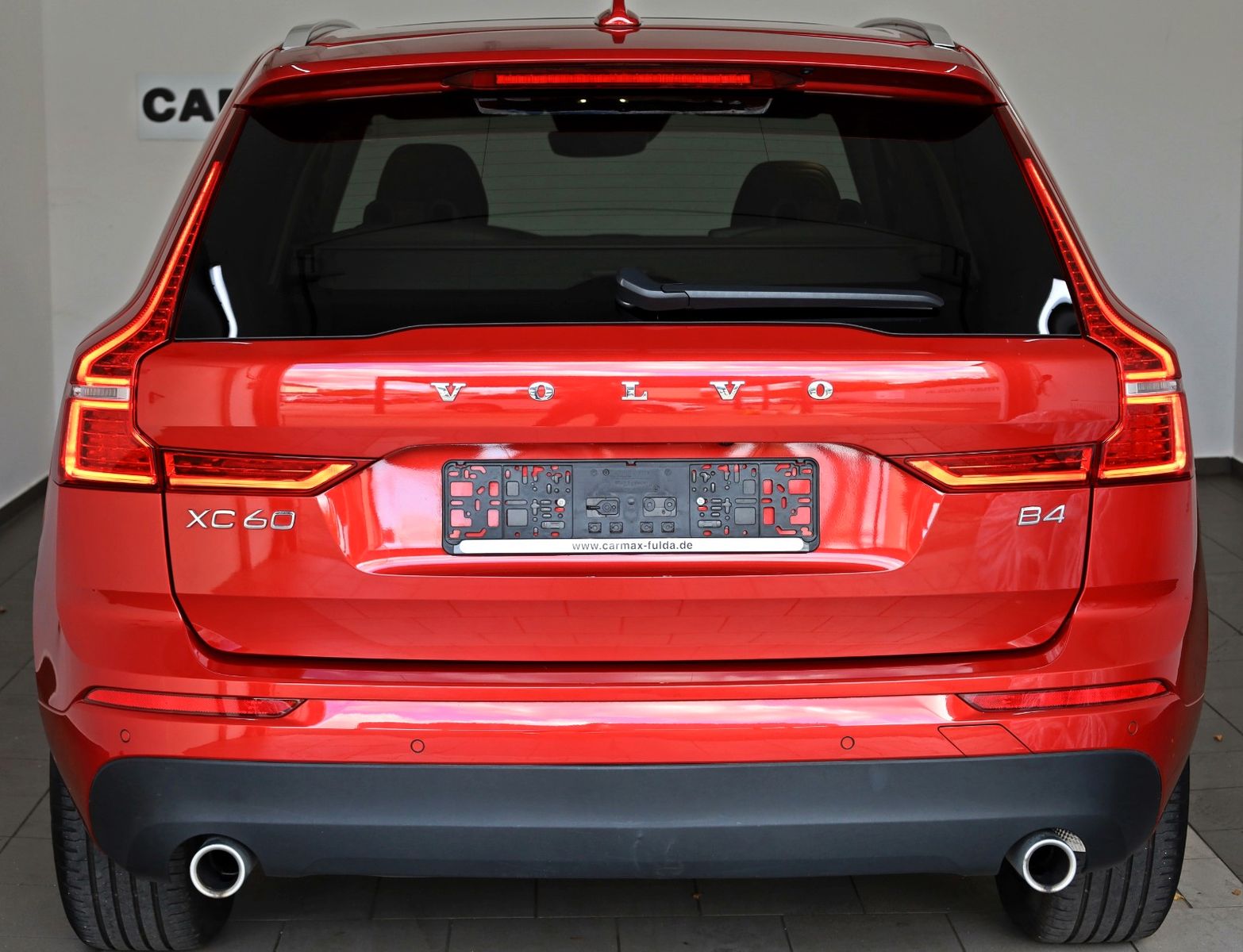 Fahrzeugabbildung Volvo XC60 Momentum Pro,Leder,Navi,LED,SH,Pano.,AHK+WR