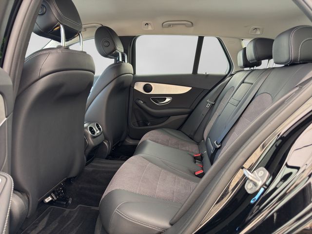 Fahrzeugabbildung Mercedes-Benz C 200 Td Avantgarde LED+Kamera+CarPlay+DAB+AHK