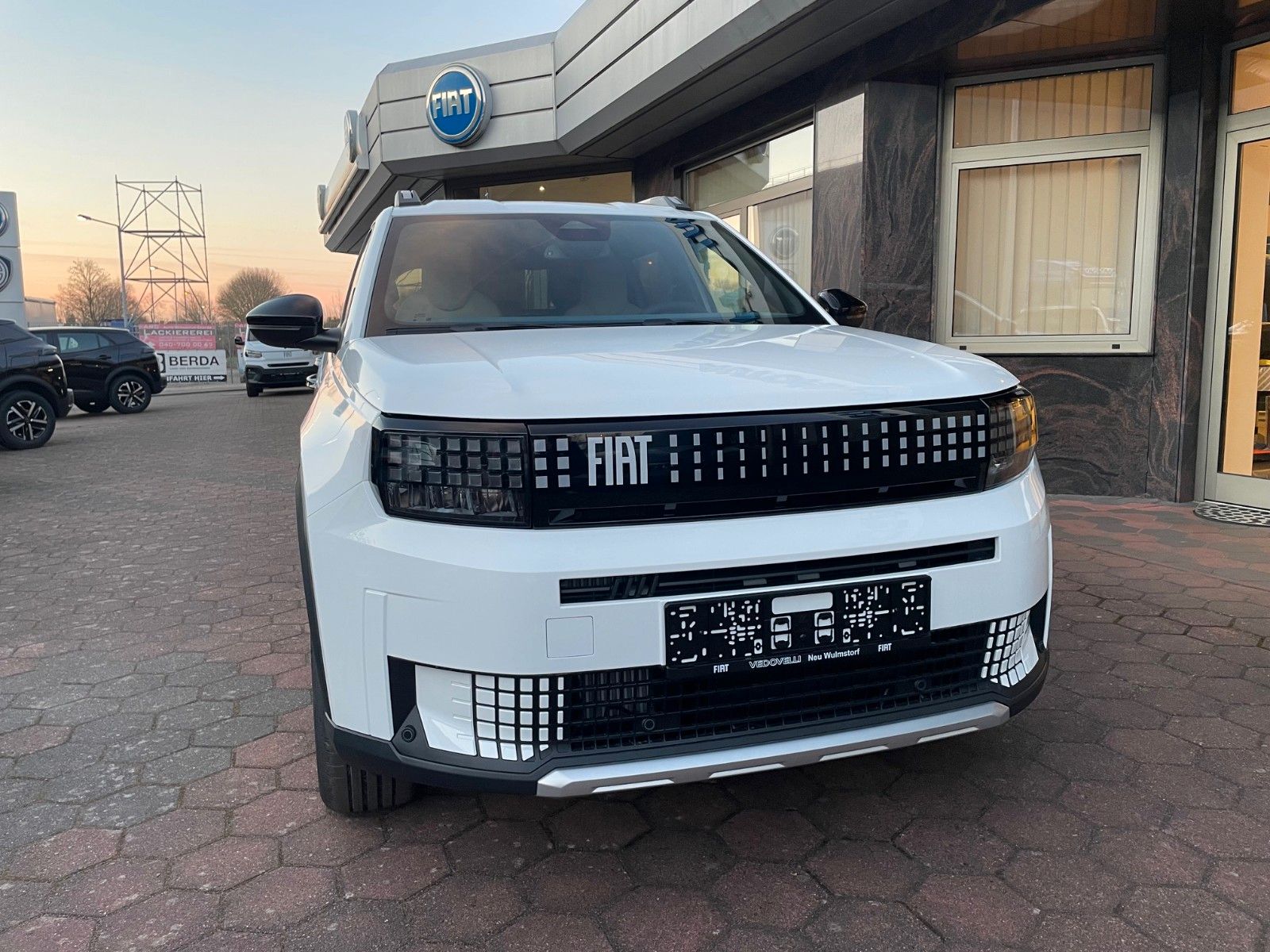 Fiat Grande Panda Hybrid 1.2 eDCT 110ps La PRIMA imagem 3