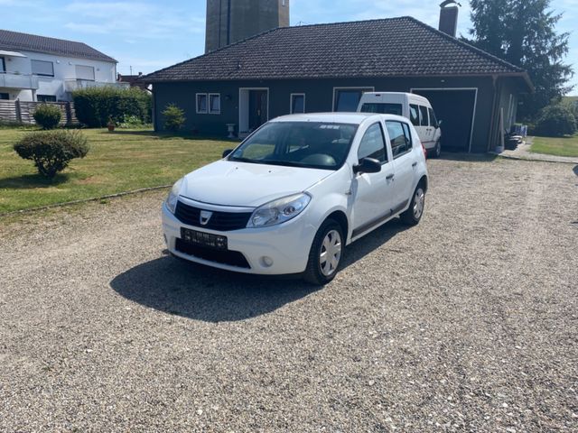 Dacia Sandero 1.4 MPI erste Hand