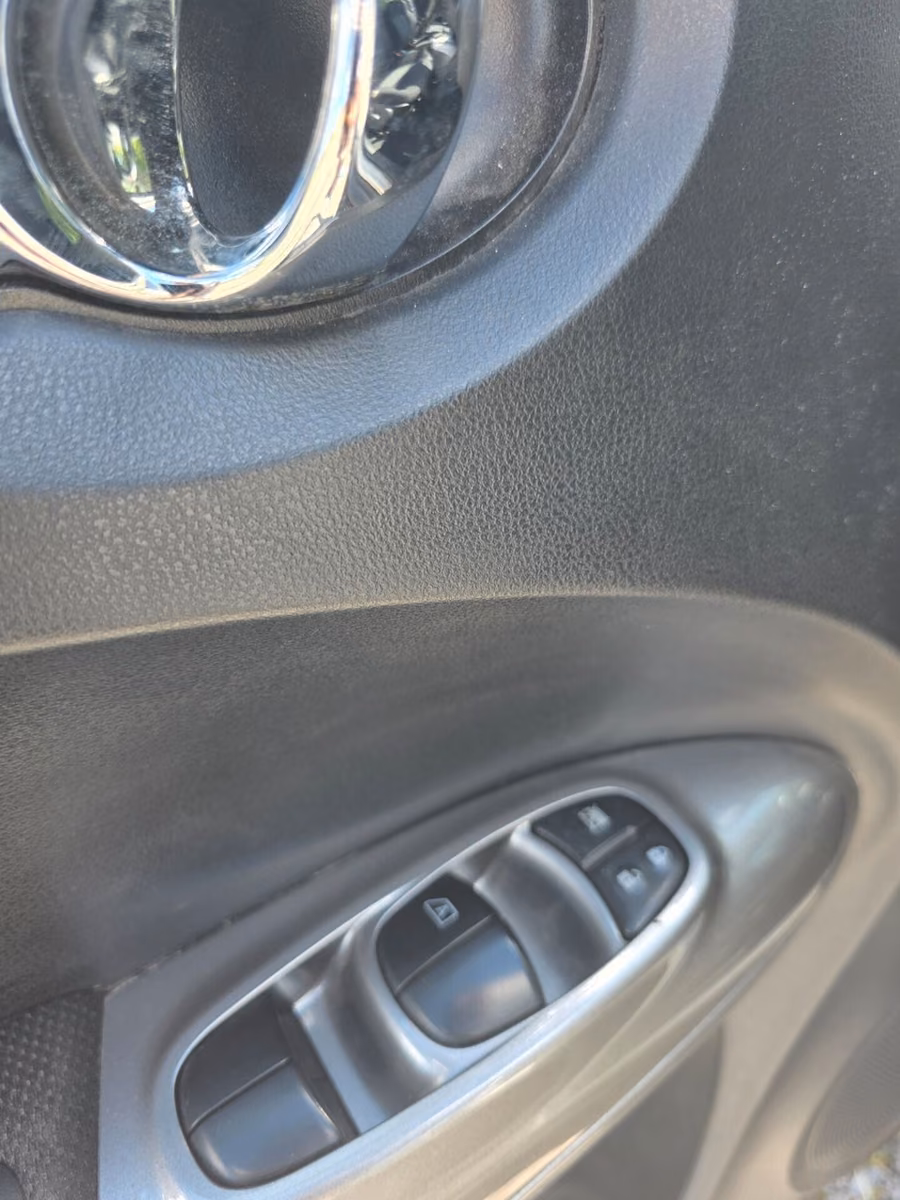 Nissan Juke 2015 — photo 9