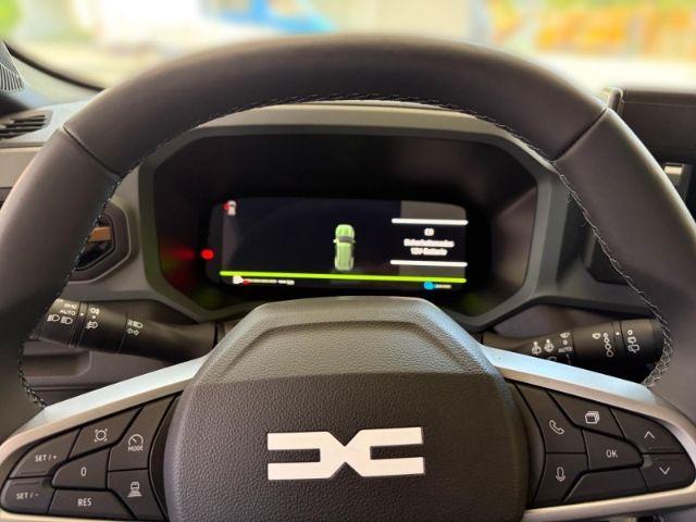 Fahrzeugabbildung Dacia Bigster Hybrid 155 Extreme City-Paket, El. Heckk