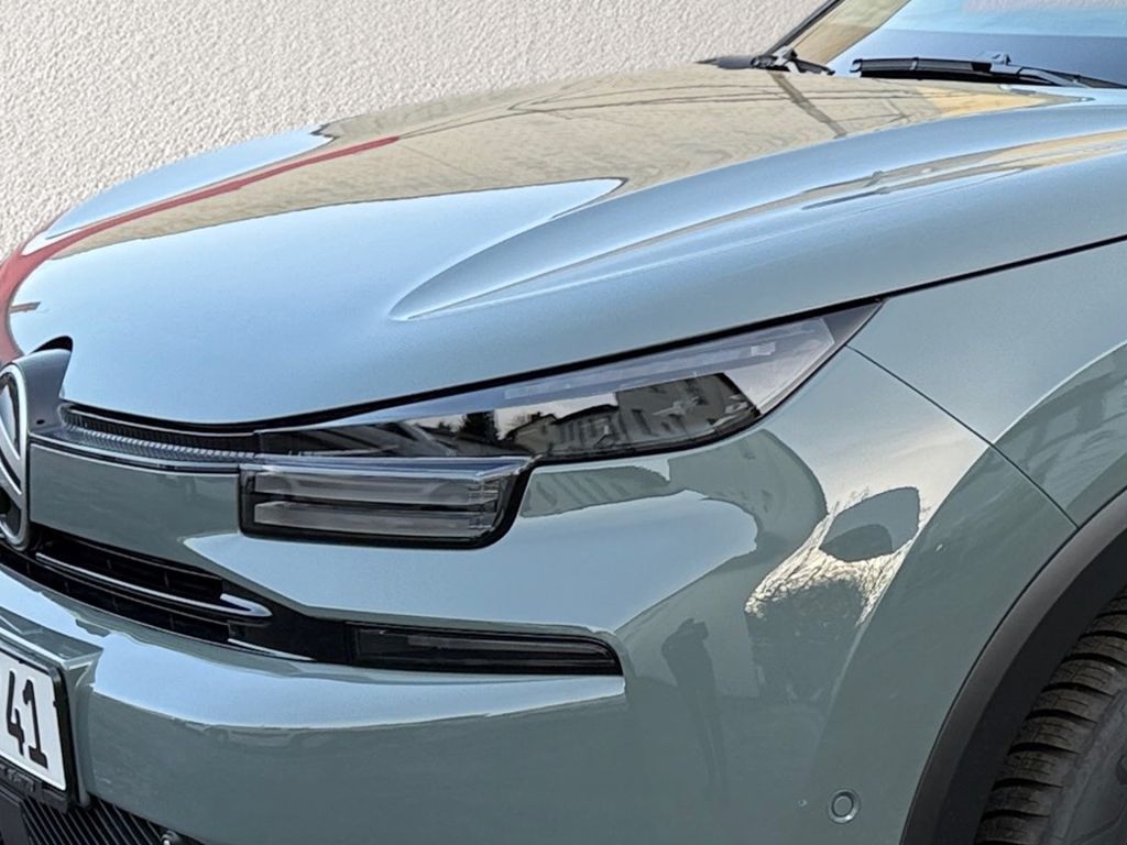 Fahrzeugabbildung Citroën C4 Hybrid 145 MAX - Schiebedach*Winter Paket