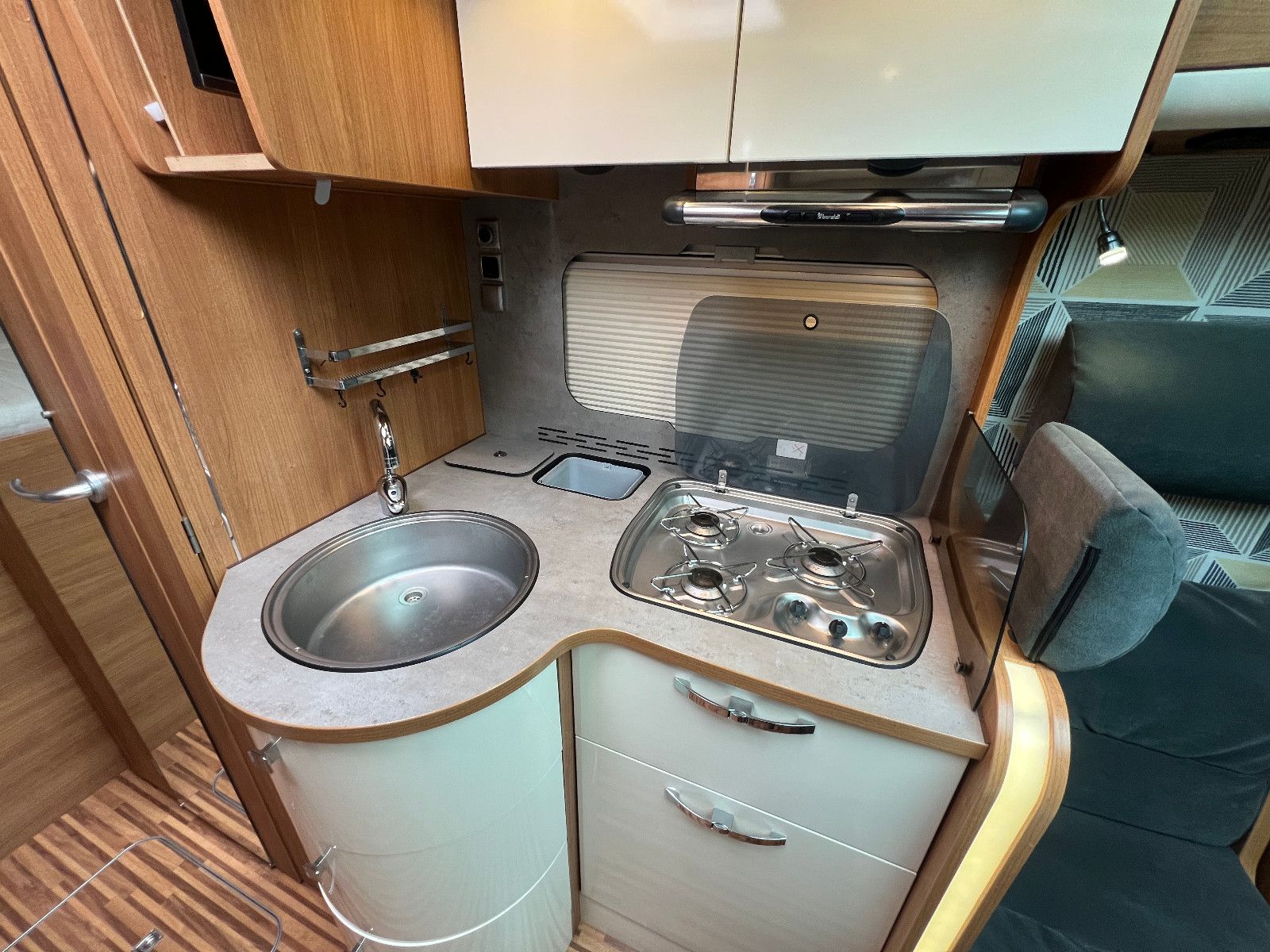 Fahrzeugabbildung Frankia T 6400 BD CompactClass MB Sprinter 316 CDI MAXI