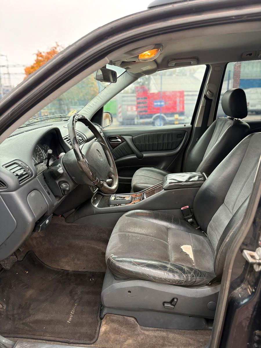 Mercedes-Benz ML270 2004 — photo 5