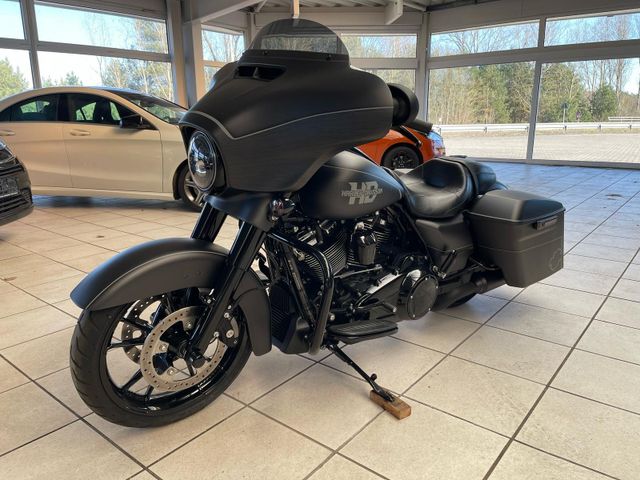 Harley-Davidson Street Glide 107 inch. Milwaukee 8°LED°NAVI