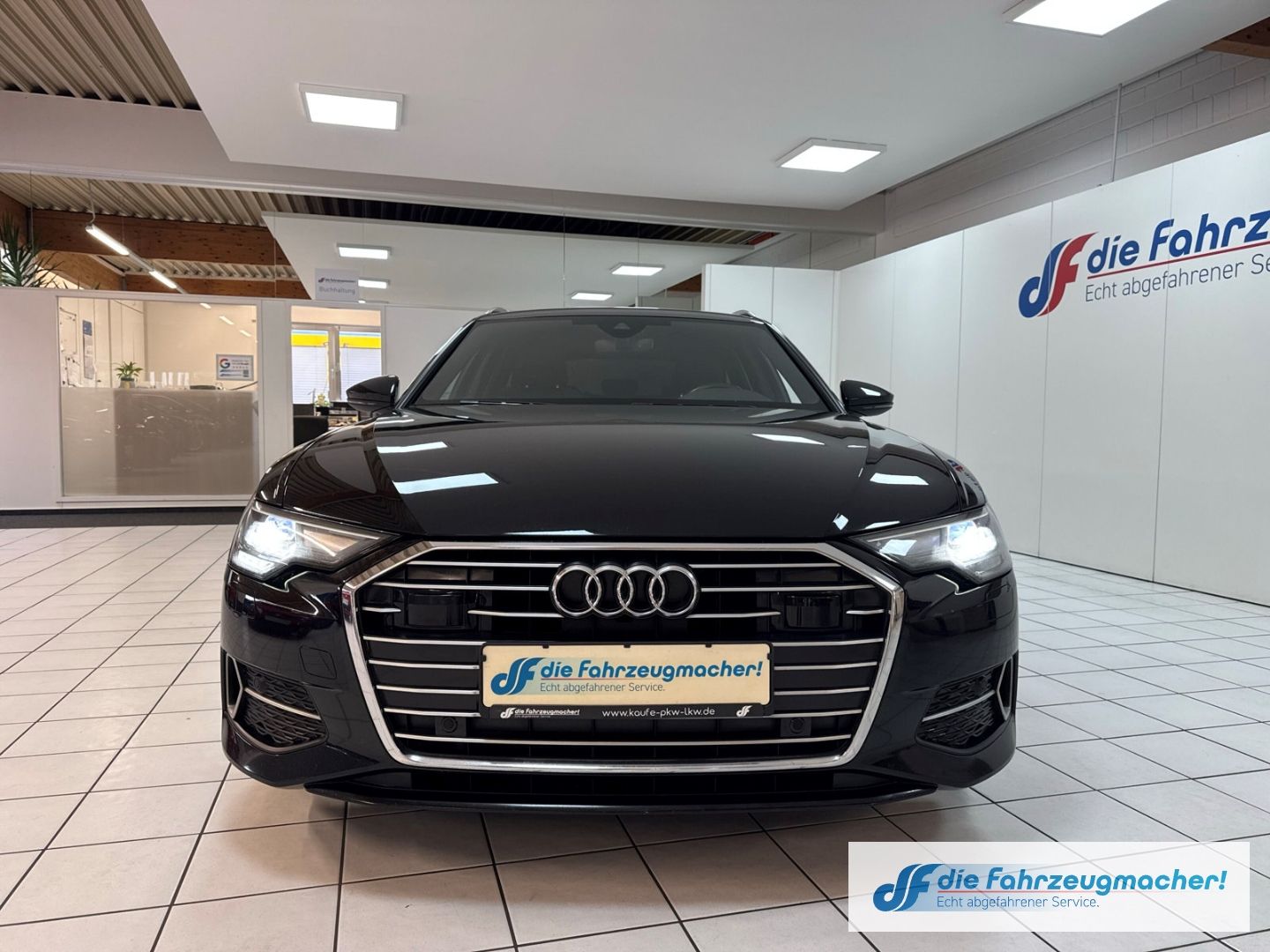 Fahrzeugabbildung Audi A6 Avant 40 TDI sport S-line Sportpaket Navi Led