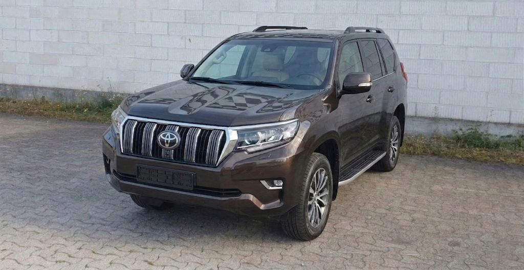 Image of Toyota Land Cruiser