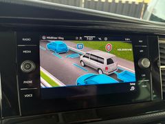 Fahrzeugabbildung Volkswagen T6.1 Multivan Gen. Six 150 PS DSG - VOLL*elek.Tü