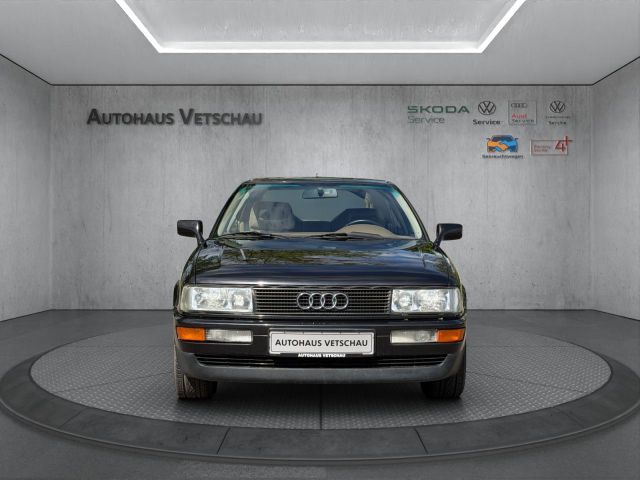 Coupé 2.0 Pirelli-Edition Servo/Schiebedach/