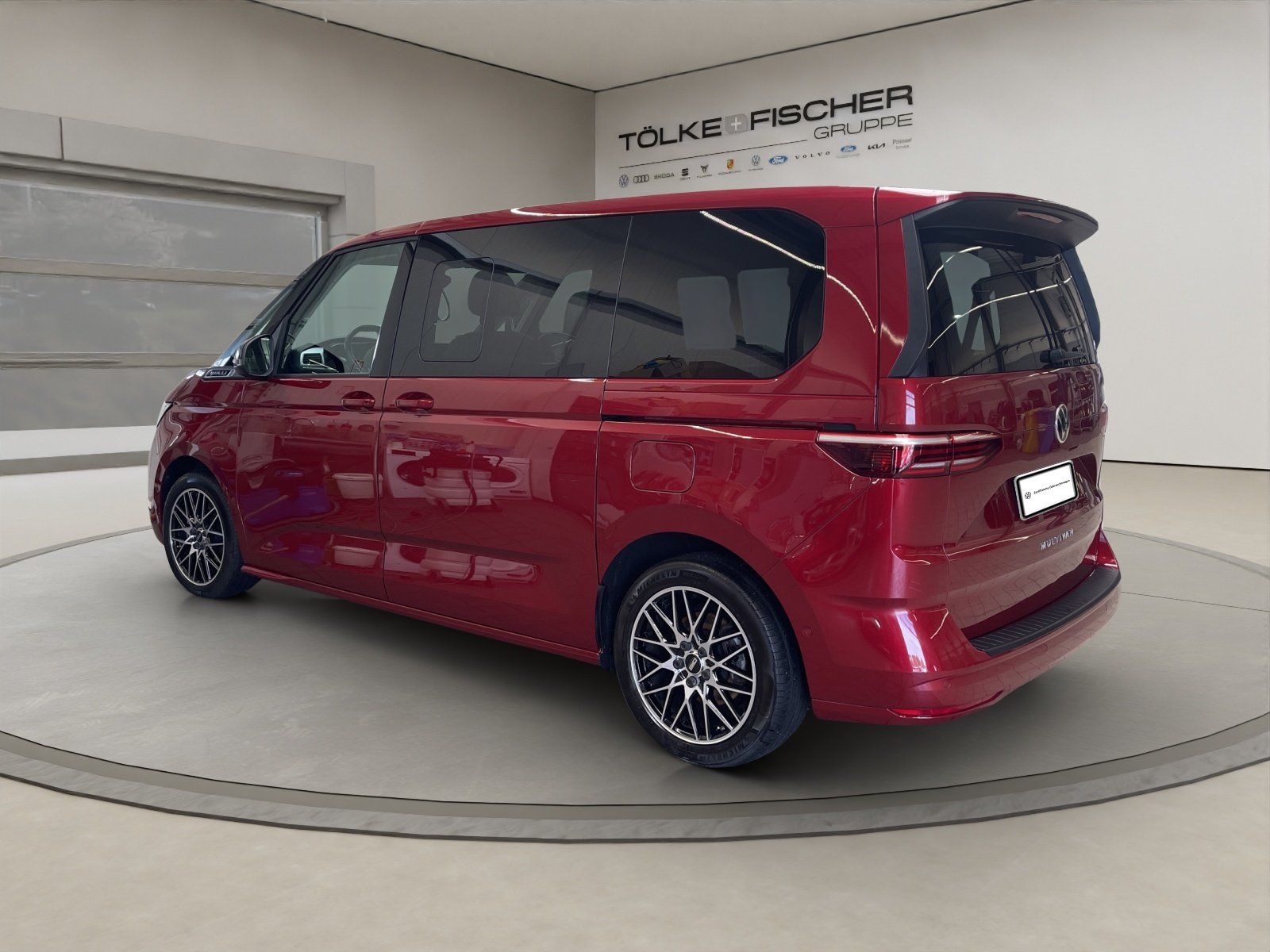 Volkswagen T7 Multivan 2.0 TSI NaviPro Pano IQLight AHK AUT foto 4