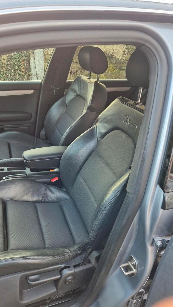 Audi A4 2005 — photo 9