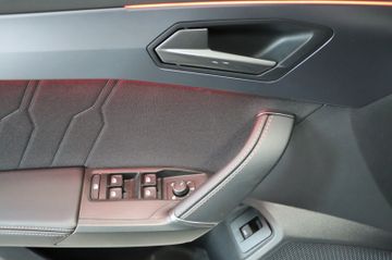 Cupra Leon Sportstourer 1.5 AHK Kamera elek. Sitz