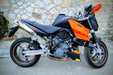 KTM 990 Super Duke LC8 - KTM LC8