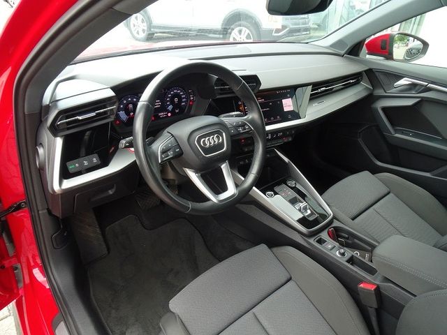 A3 Sportback 35 TFSI S-tronic S line / Matrix