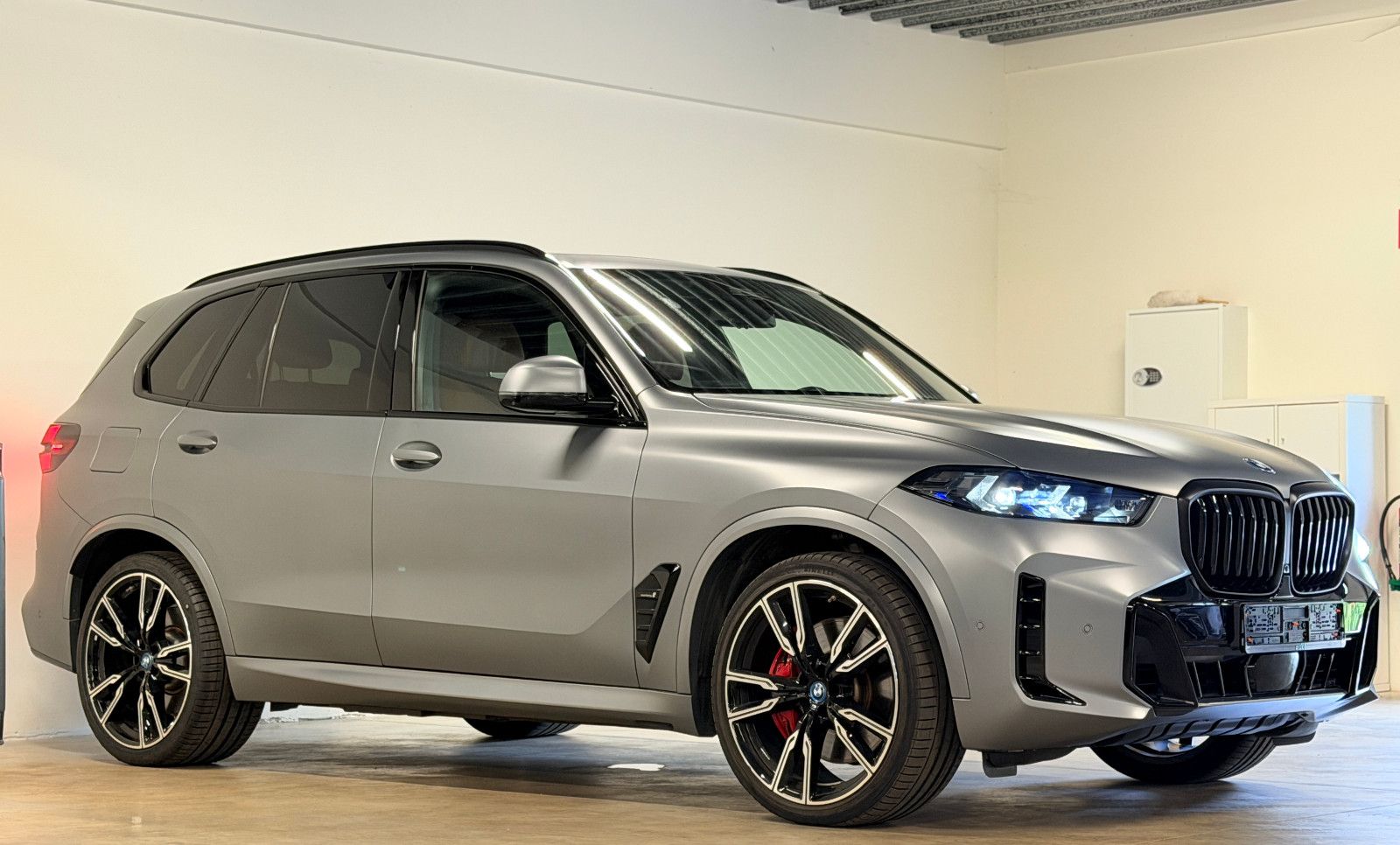 BMW X5 50e xDrive M Sport Pro Shadow Line Individual imagem 3